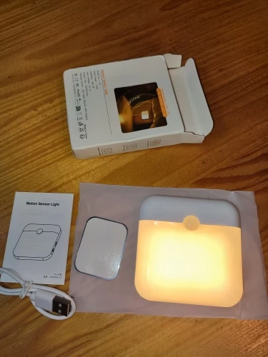 SquareGlow Motion Light photo review